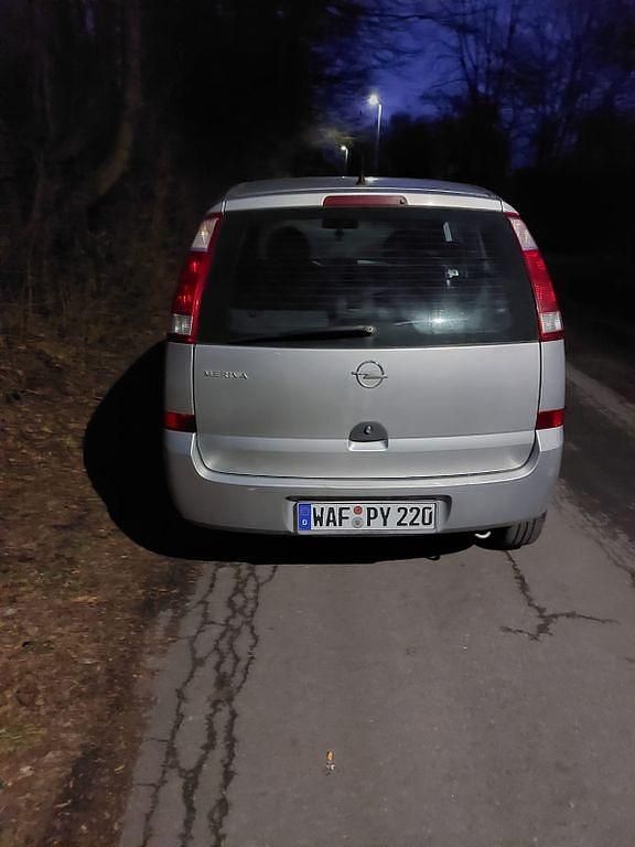 Gebraucht Opel Meriva 87 PS (63 kW) 2003 Silber Van / Kleinbus