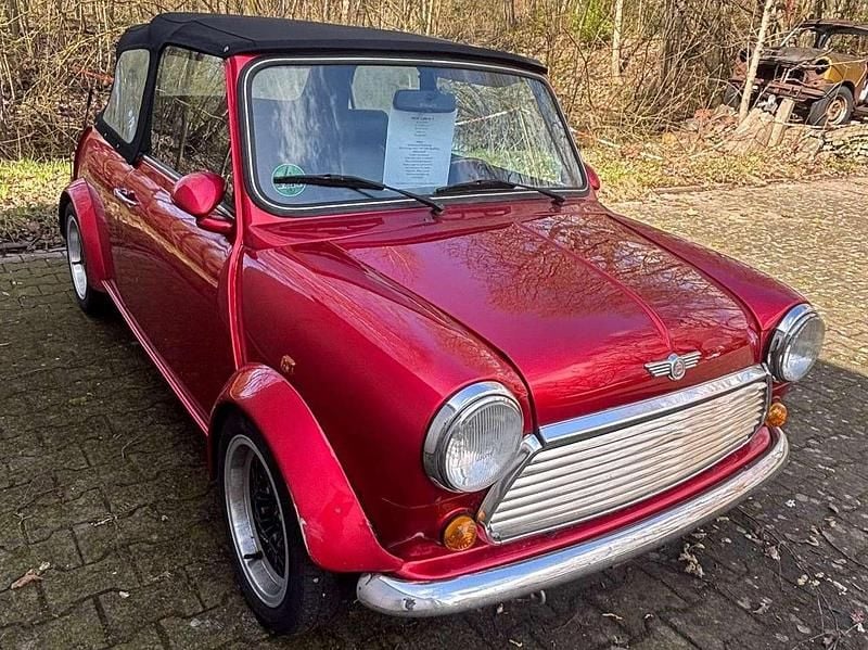 Gebraucht Mini 1300 53 PS (38 kW) 1993 Sonderlackierung rot met. Kleinwagen
