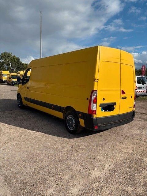 Gebraucht Renault Master 131 PS (96 kW) 2017 Gelb Van / Kleinbus