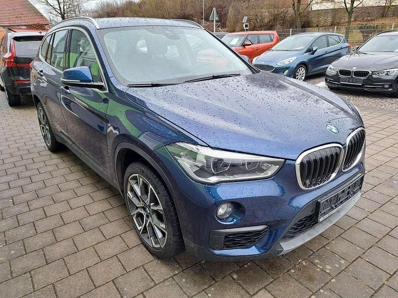 Gebraucht BMW X1 140 PS (102 kW) 2019 Blau SUV