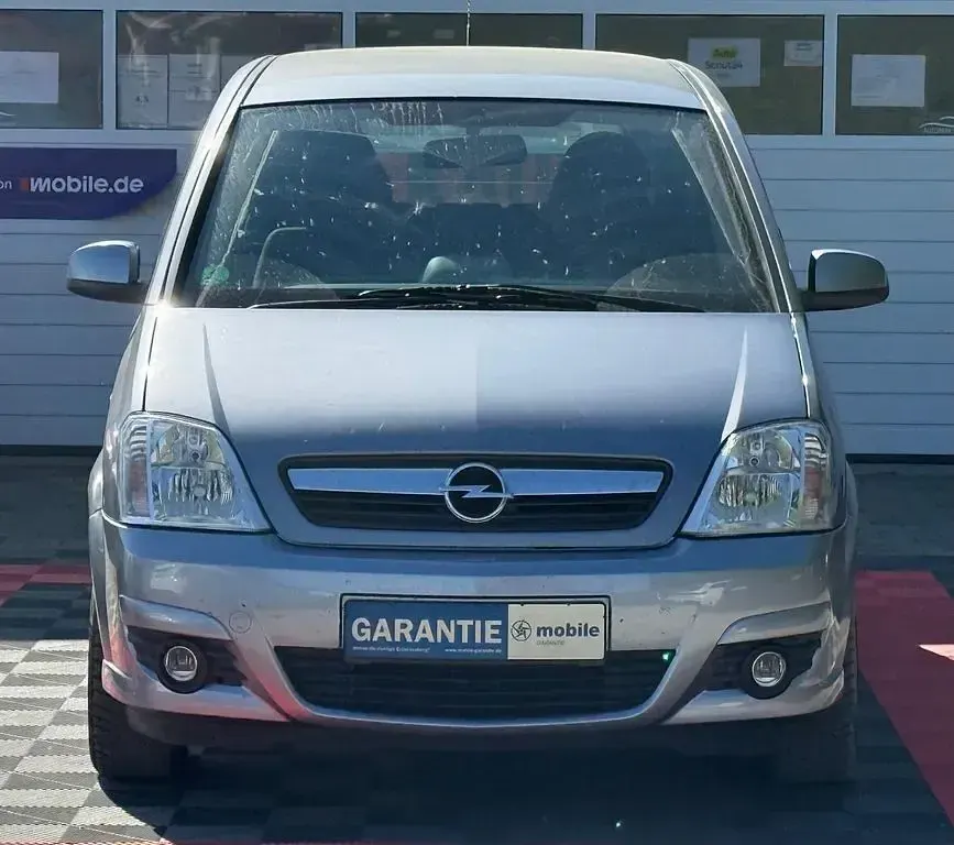 Usata Opel Meriva 105 CV (77 kW) 2008 Argento Monovolume