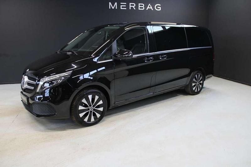 Gebraucht Mercedes V250 Avantgarde Edition 190 PS (139 kW) 2022 Schwarz Van / Kleinbus