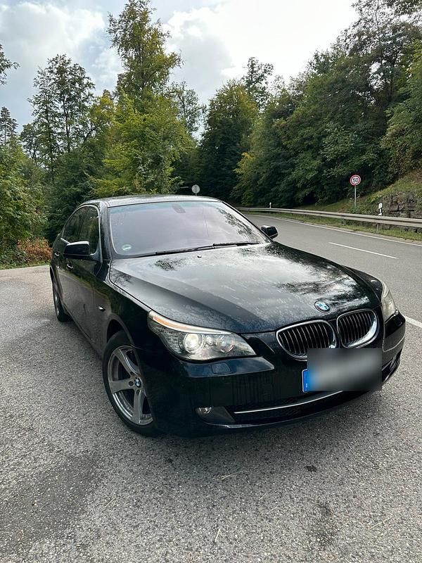 Schwarz Gebraucht 2007 BMW 530 Limousine | 7.300 € (Fairer Preis) - Bild 1/4