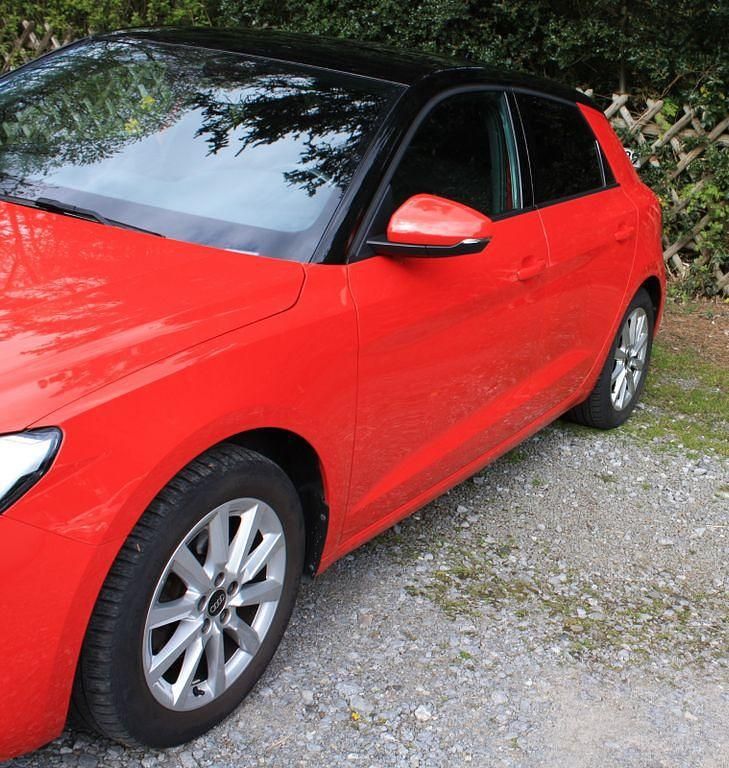 Gebraucht Audi A1 Sportback Advanced 110 PS (80 kW) 2022 Rot Kleinwagen