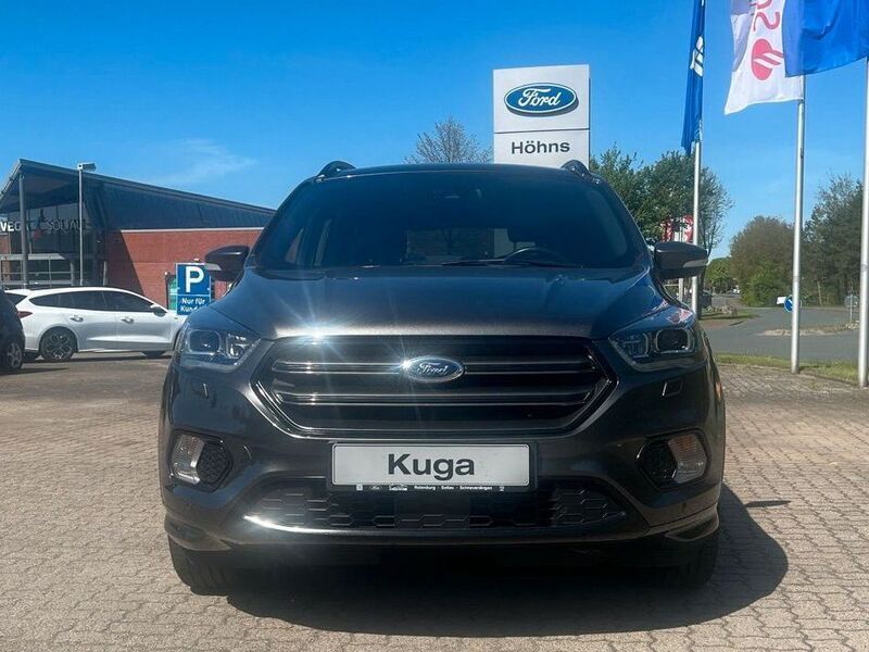 Gebraucht Ford Kuga ST-Line 150 PS (110 kW) 2019 Grau SUV