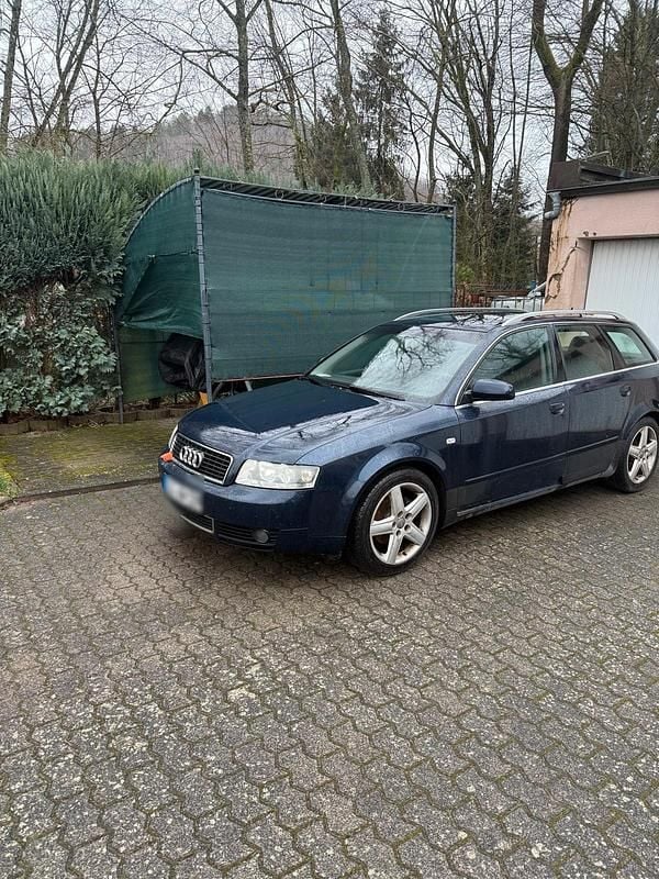 Gebraucht Audi A4 131 PS (96 kW) 2004 Blau Kombi