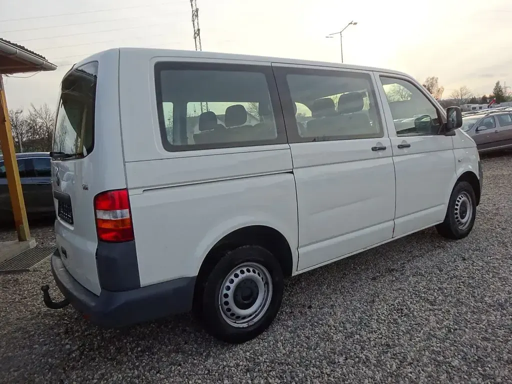 Gebraucht VW Transporter 131 PS (96 kW) 2009 Grau Van