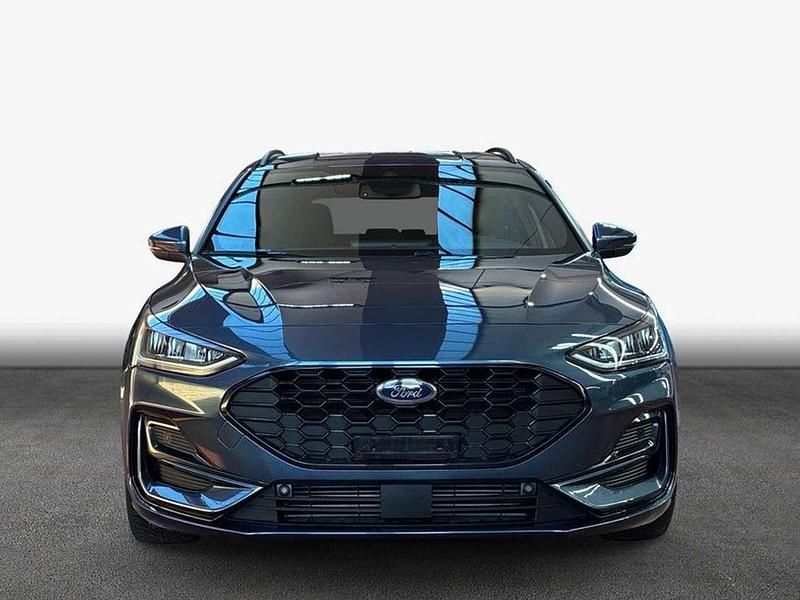 Gebraucht Ford Focus ST-Line X 125 PS (91 kW) 2024 Chrome blue metallic Kombi