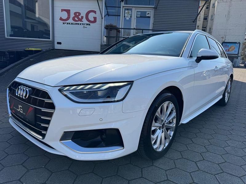 Gebraucht Audi A4 Sport 204 PS (150 kW) 2023 Weiß Kombi