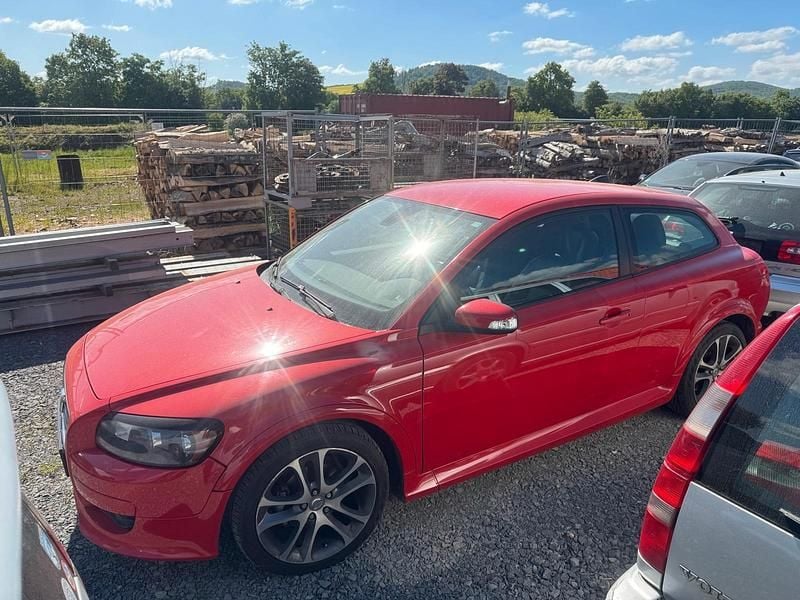 Rot Gebraucht 2007 Volvo C30 Kleinwagen | 2.950 € - Bild 1/4