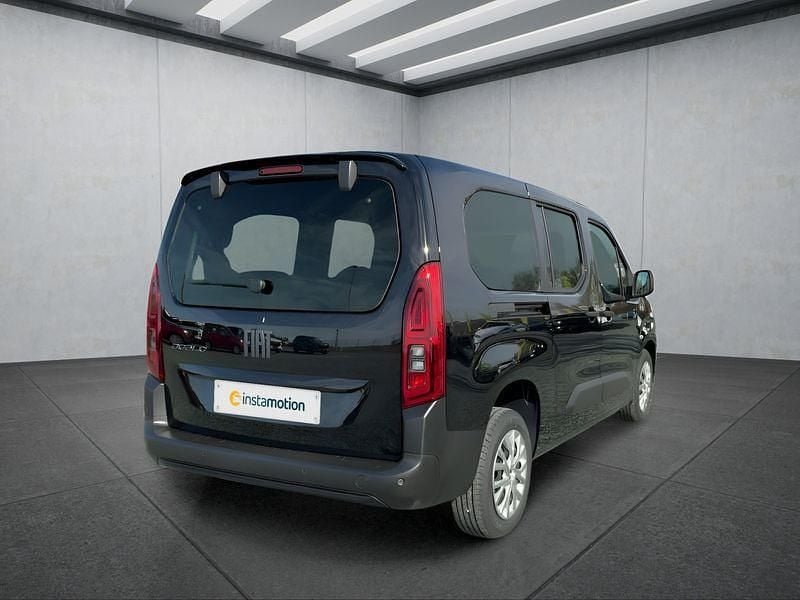Neu Fiat Doblò 131 PS (96 kW) 2025 Schwarz Van / Kleinbus