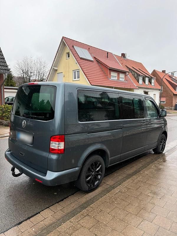Gebraucht VW T5 131 PS (96 kW) 2006 Grau Van