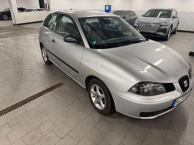 Gebraucht Seat Ibiza 75 PS (55 kW) 2004 Silber Kleinwagen