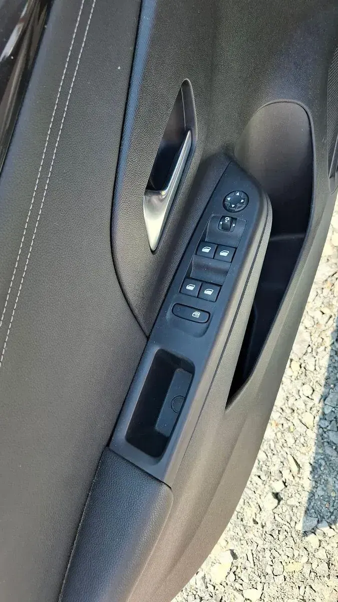 Gebraucht Opel Corsa Elegance 75 PS (55 kW) 2020 Weiß Kleinwagen