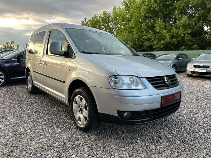 Silber Gebraucht 2009 VW Caddy Life Van / Kleinbus | 6.990 € (Fairer Preis) - Bild 1/4