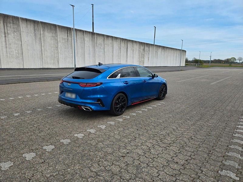 Gebraucht Kia ProCeed GT 204 PS (150 kW) 2019 Blau Kombi