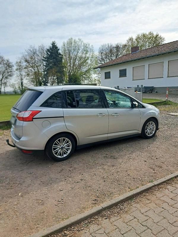 Gebraucht Ford Grand C-Max 150 PS (110 kW) 2019 Silber Van / Kleinbus
