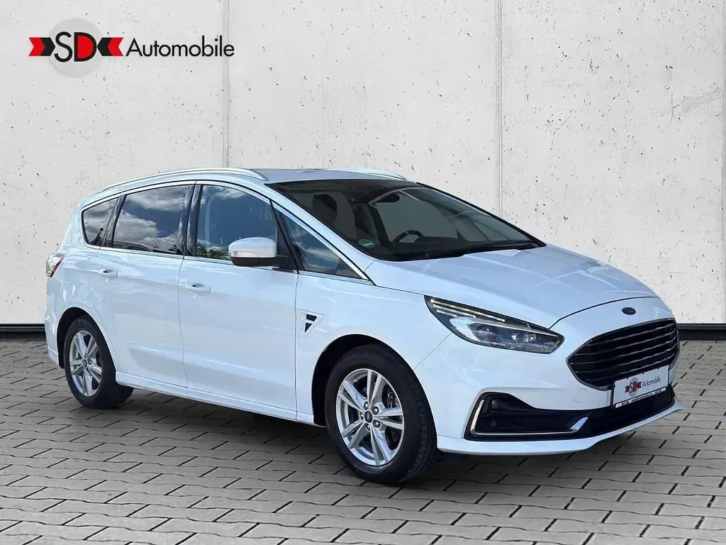 Gebraucht Ford S-MAX Titanium 190 PS (139 kW) 2020 Frozen white Van / Kleinbus