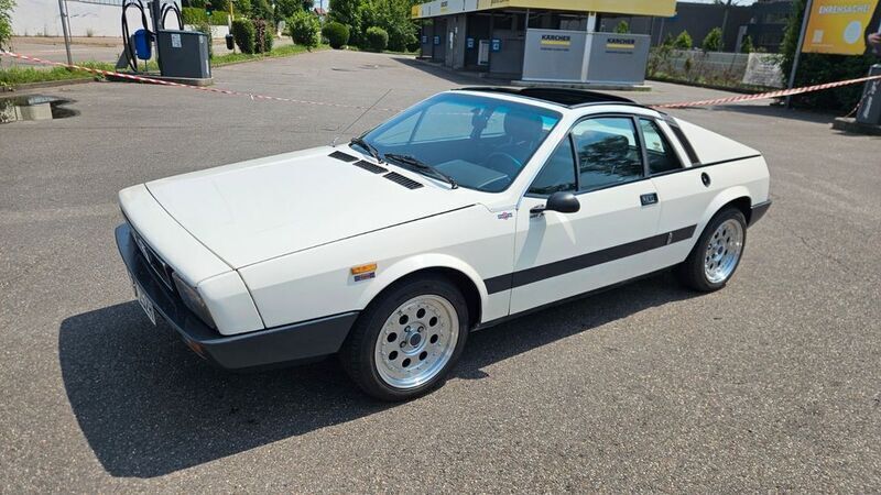 Weiß Gebraucht 1977 Lancia Beta Coupé | 21.990 € - Bild 1/4