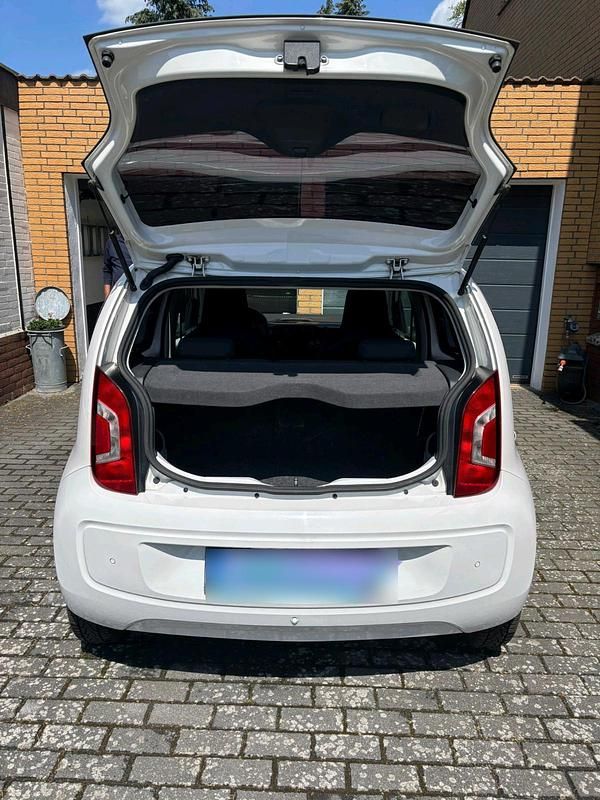 Second-hand VW up! 60 CP (44 kW) 2012 Alb Hatchback