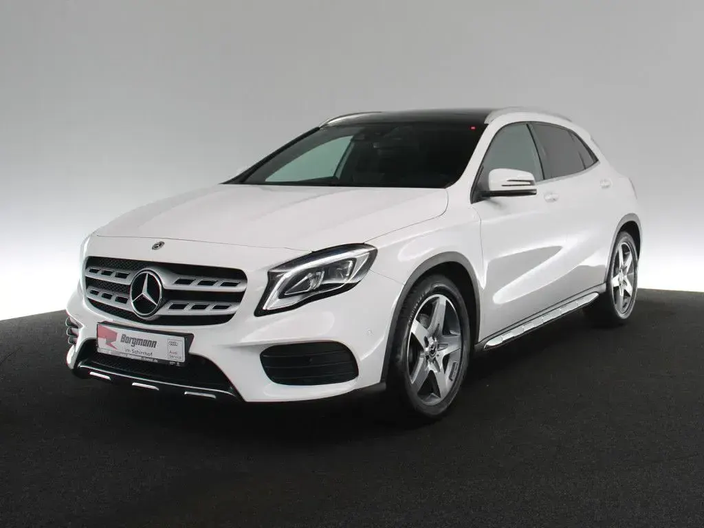 Gebraucht Mercedes GLA250 AMG line 211 PS (155 kW) 2019 Polarweiss  unilack SUV