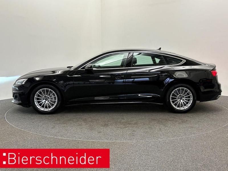Gebraucht Audi A5 Sportback Ambiente 204 PS (150 kW) 2022 Schwarz Kleinwagen