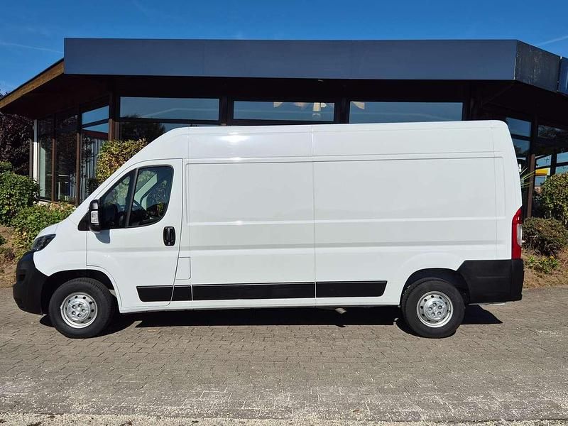 Gebraucht Peugeot Boxer 140 PS (102 kW) 2024 Eisweiß Van