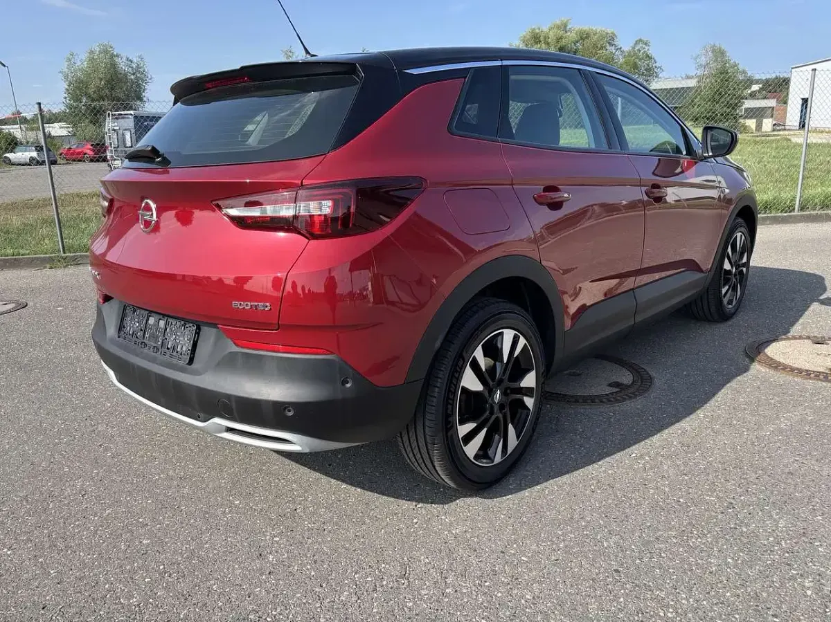 Gebraucht Opel Grandland X Innovation 131 PS (96 kW) 2020 Rubinrot SUV