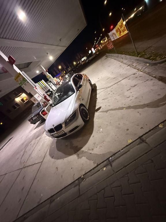 Gebraucht BMW 325 218 PS (160 kW) 2007 Silber Limousine