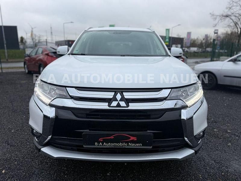 Gebraucht Mitsubishi Outlander 150 PS (110 kW) 2016 SUV