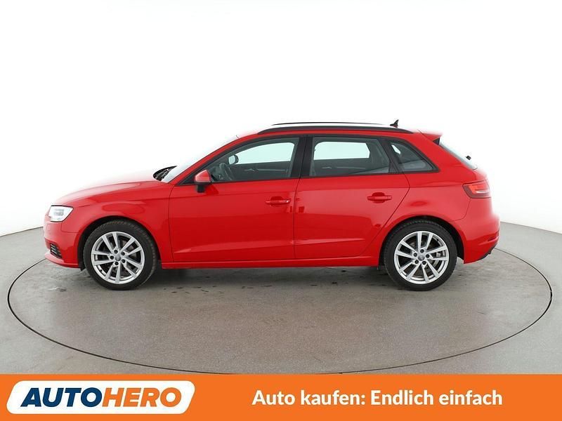 Gebraucht Audi A3 Comfort 150 PS (110 kW) 2019 Rot Limousine
