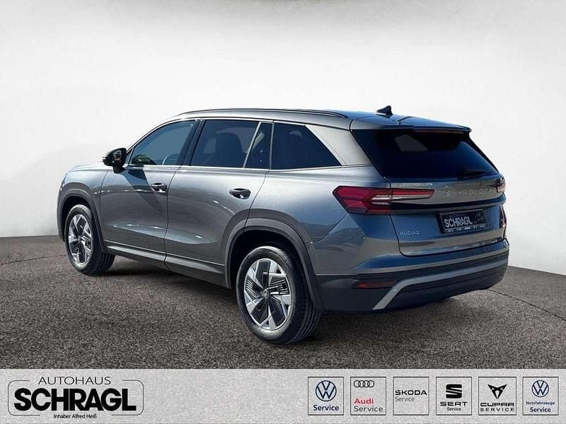 Neu Skoda Kodiaq Selection 204 PS (150 kW) 2025 Graphitegrau metallic SUV