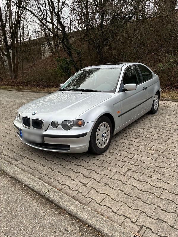 Gebraucht BMW 318 143 PS (105 kW) 2002 Grau Coupé