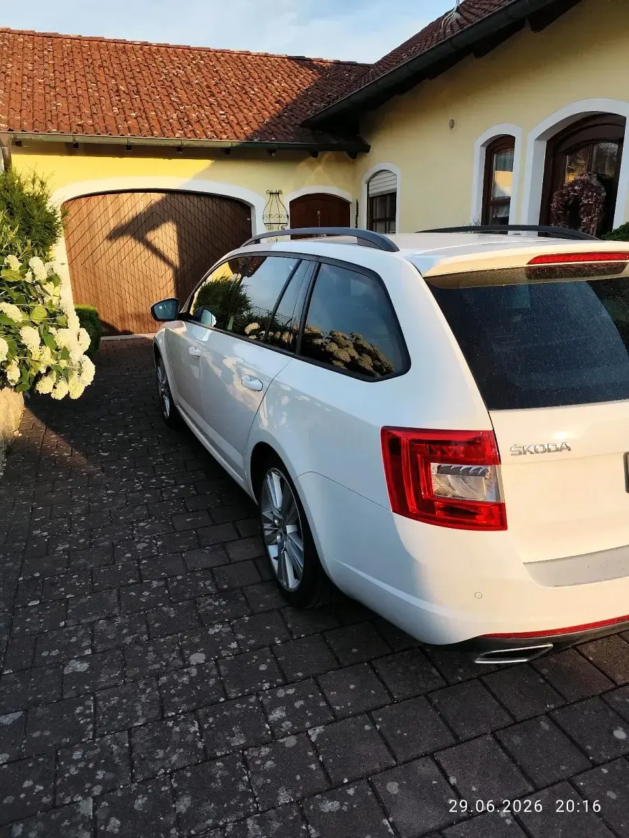Gebraucht Skoda Octavia RS 185 PS (136 kW) 2016 Weiß Kombi