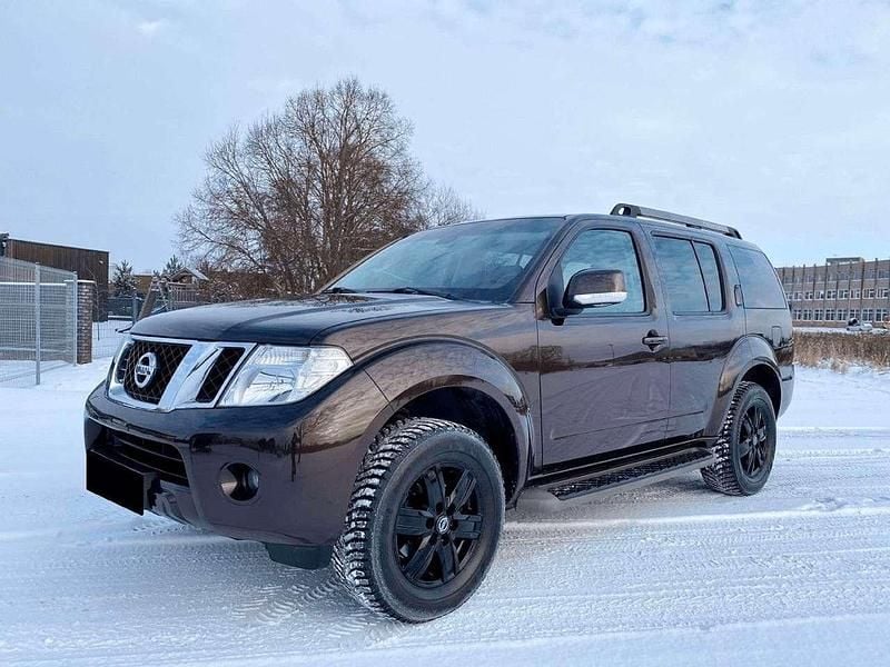 Gebraucht Nissan Pathfinder SE 190 PS (139 kW) 2011 Braun SUV