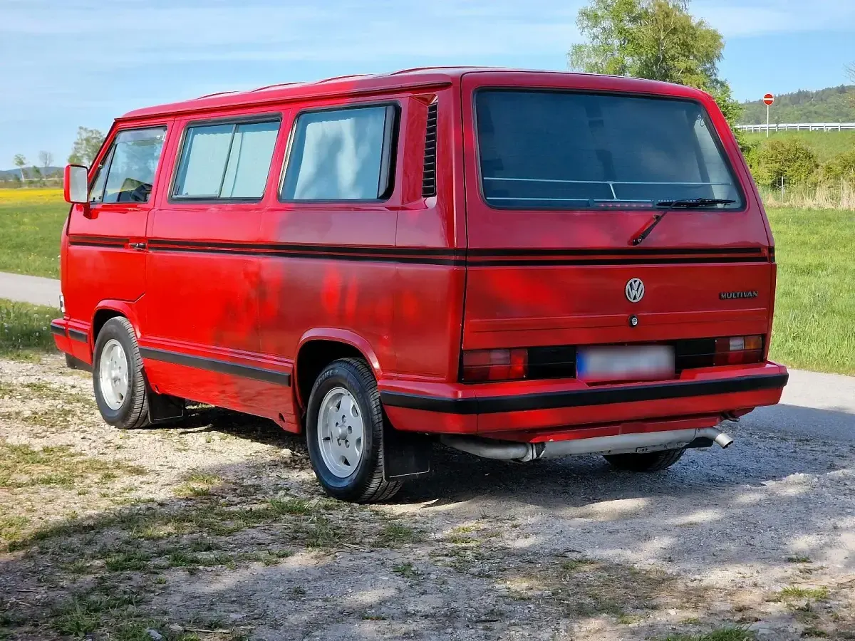 Gebraucht VW Multivan 69 PS (50 kW) 1992 Rot Van / Kleinbus