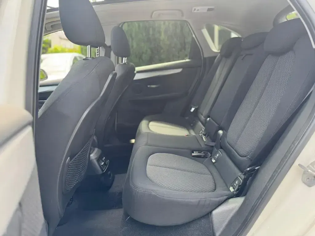 Brugt BMW 225 Active Tourer iPerformance 224 HK (164 kW) 2017 Hvid MPV