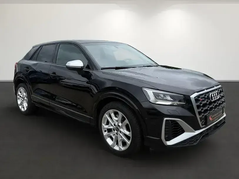 Gebraucht Audi SQ2 Sport 301 PS (221 kW) 2021 Mythosschwarz metallic SUV