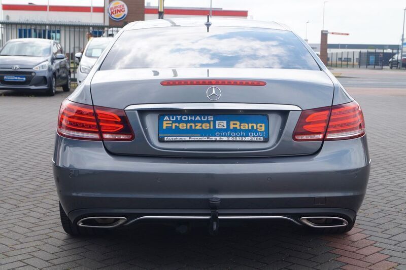 Usata Mercedes E250 204 CV (150 kW) 2016 Grigio Coupé