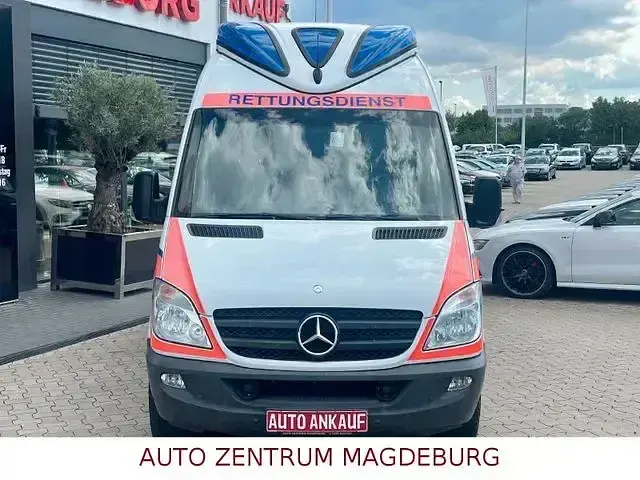 Gebraucht Mercedes Sprinter 163 PS (119 kW) 2010 Andere Van