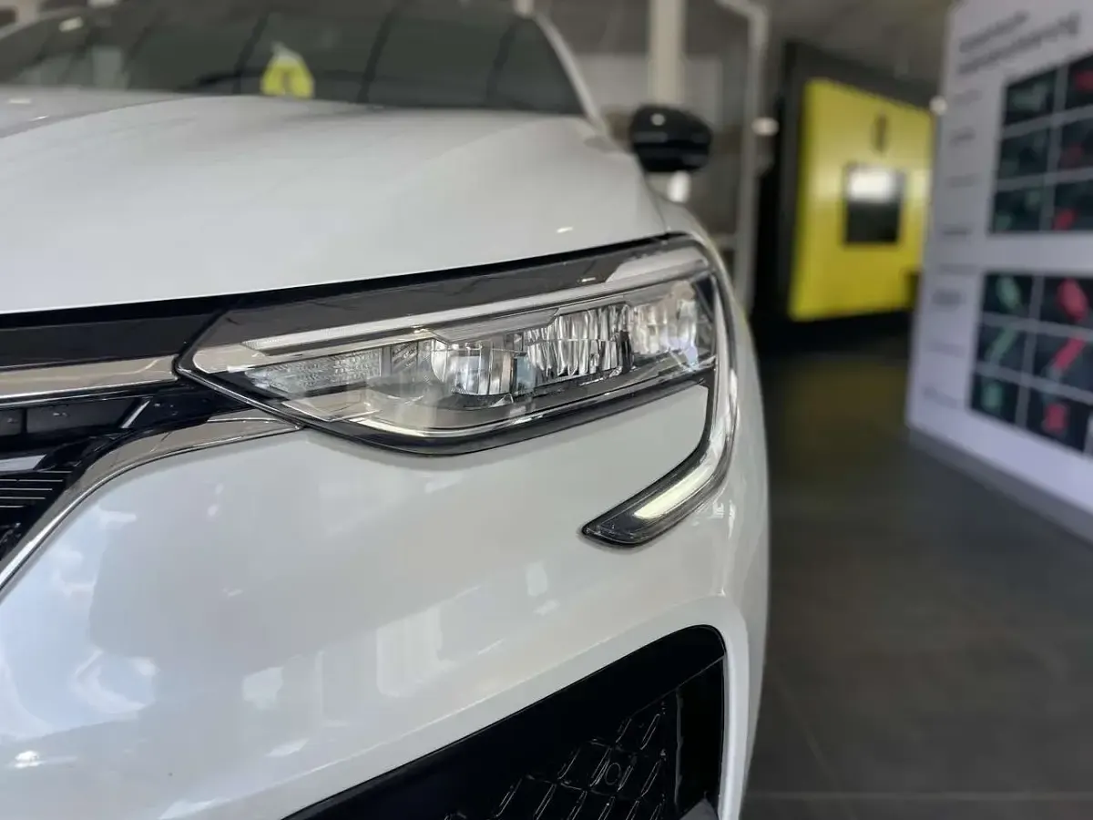Gebraucht Renault Arkana R.S. 140 PS (102 kW) 2021 Weiß SUV