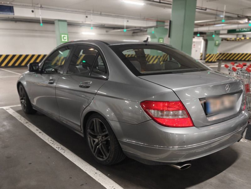 Grau Gebraucht 2008 Mercedes C280 Classic Limousine | 5.650 € (Superpreis) - Bild 1/4