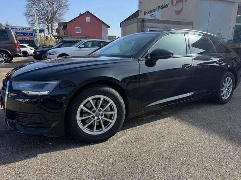 Gebraucht Audi A6 Basis 204 PS (150 kW) 2021 Mythosschwarz metallic Kombi