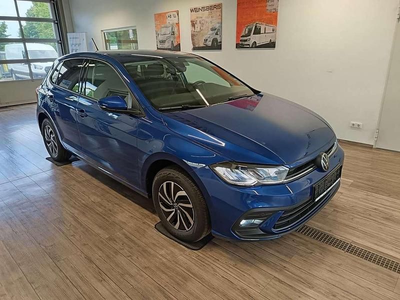 Neu VW Polo R 95 PS (69 kW) 2025 Reef blue metallic Kleinwagen