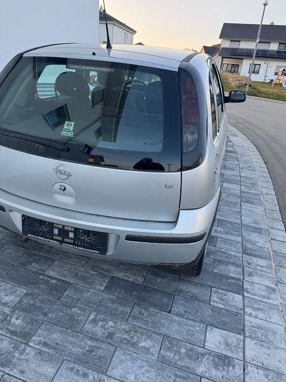 Gebraucht Opel Corsa Cosmo 75 PS (55 kW) 2004 Grau Kleinwagen