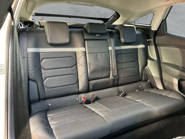 Gebraucht Citroën e-C4 Shine 100 kW (136 PS) 2021 Weiss Limousine