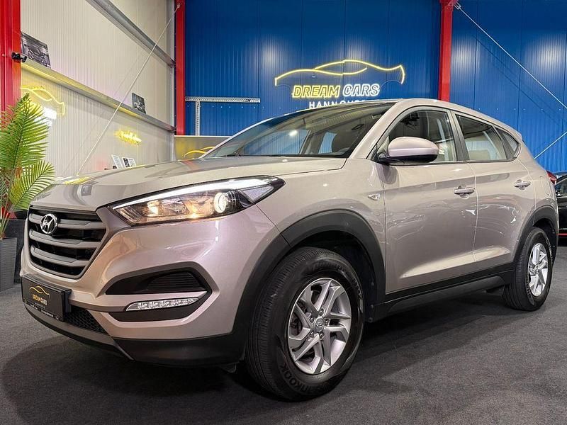 Gold Gebraucht 2016 Hyundai Tucson Classic SUV | 12.980 € (Fairer Preis) - Bild 1/4