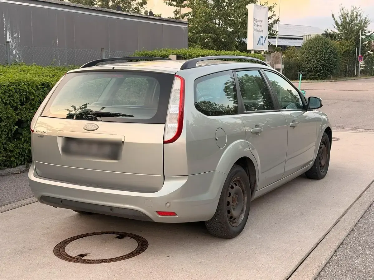 Gebraucht Ford Focus 2008 Grün Limousine