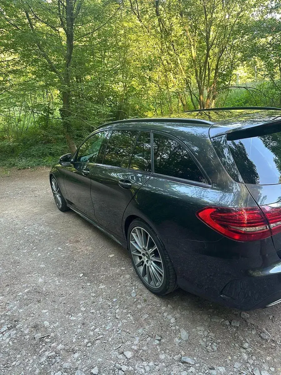 Gebraucht Mercedes C220 AMG 194 PS (142 kW) 2020 Grau Kombi