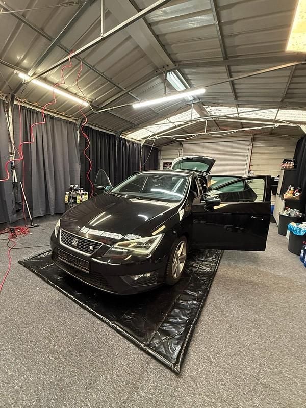 Gebraucht Seat Leon FR 150 PS (110 kW) 2016 Schwarz Limousine